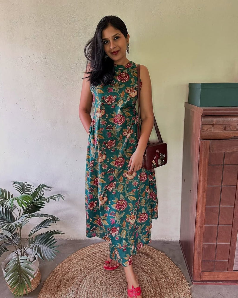 Emerald Green Floral Cotton Co-Ord Set with Vintage Rose Prints