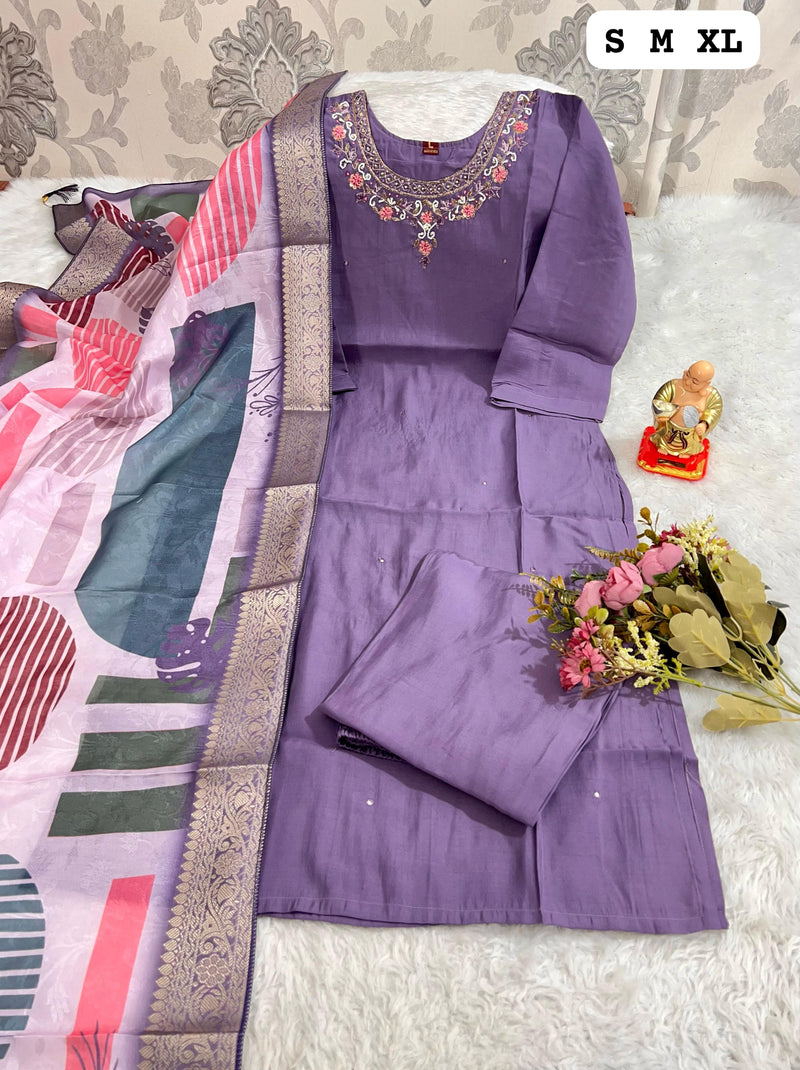 Lavender Embroidered Kurti Set with Abstract Printed Dupatta
